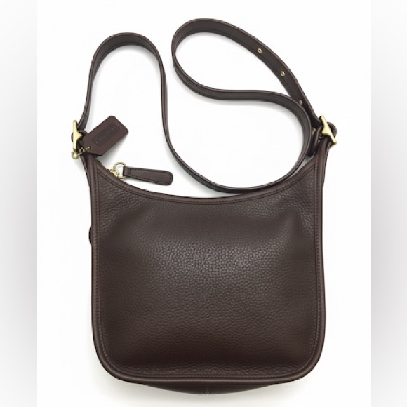 Vintage coach Janice Riccardi Disanto's
Legacy Bag - Picture 4 of 5